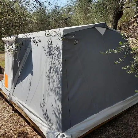 Luxury tent Agricampeggio U Beriun